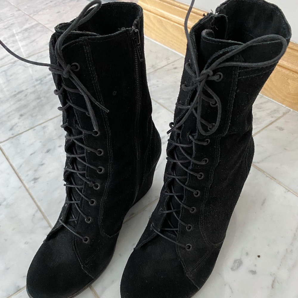 Le Canadienne new boots